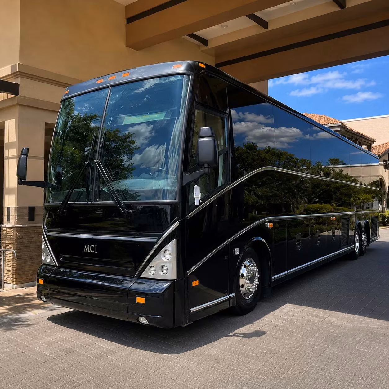 usana amphitheatre concert bus rentals